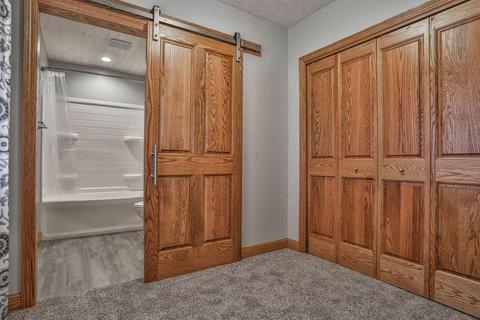 24250 Sisk Rd, Circleville, OH 43113 photo 10