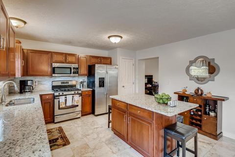 100 Cherry Tree Ct, Delaware, OH 43015 photo 5