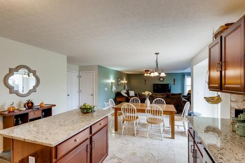 100 Cherry Tree Ct, Delaware, OH 43015 photo 6