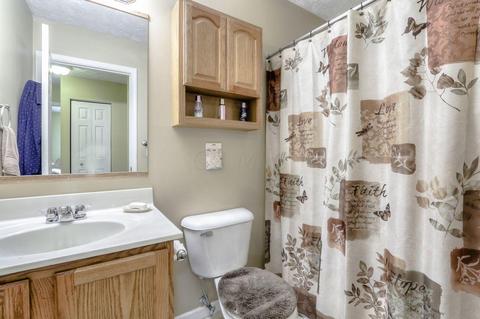 7618 Rippingale St, Blacklick, OH 43004 photo 17