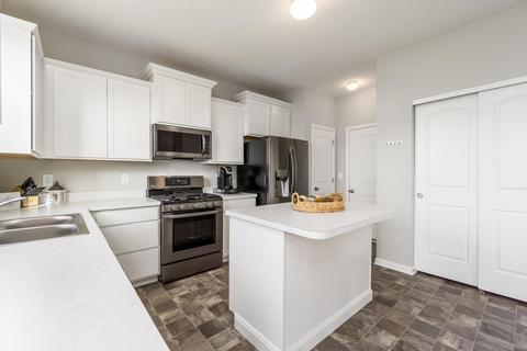 183 Salinger Dr, Lithopolis, OH 43136 photo 11