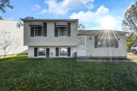 4172 Commodore St, Columbus, OH 43224 photo 1