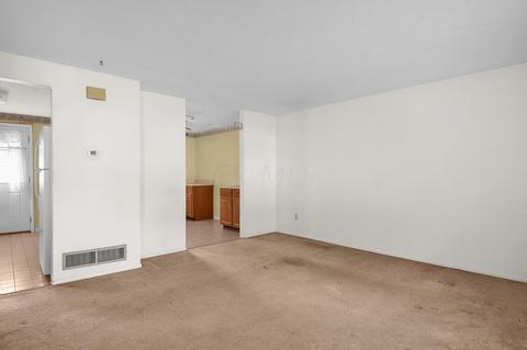 4172 Commodore St, Columbus, OH 43224 photo 9