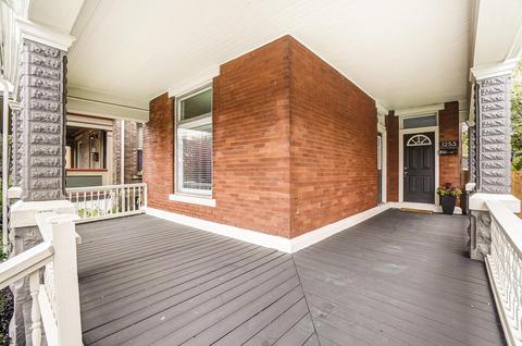 1253 E Long St, Columbus, OH 43203 photo 2