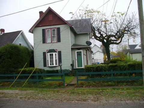 99 E Stevens St, Newark, OH 43055 photo 1