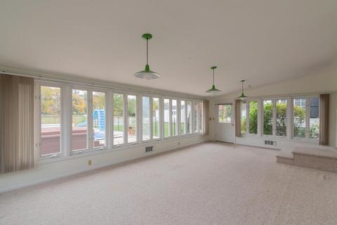 5720 Springfield Xenia Rd, Springfield, OH 45502 photo 19