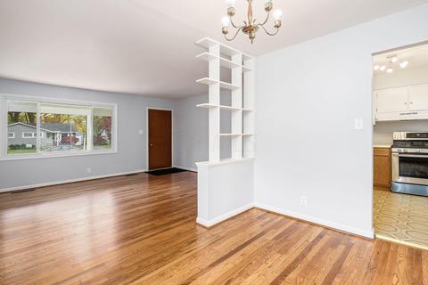 212 E Stafford Ave, Worthington, OH 43085 photo 9