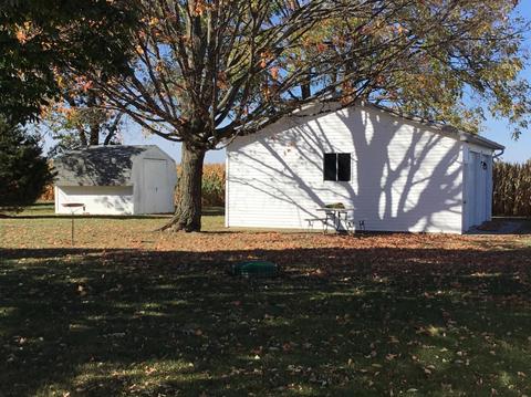17583 Commercial Point Rd, Circleville, OH 43113 photo 3