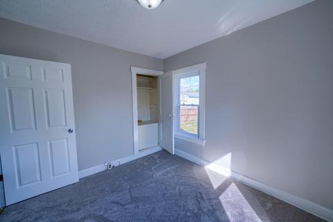 328 Walnut St, Circleville, OH 43113 photo 20