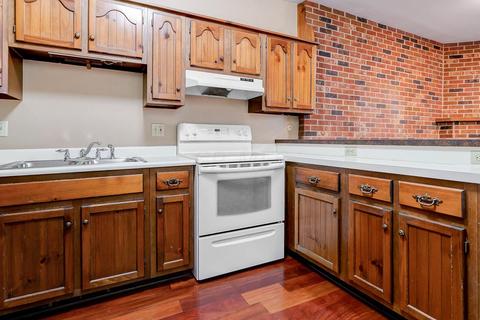 281 E Sycamore St, Columbus, OH 43206 photo 7