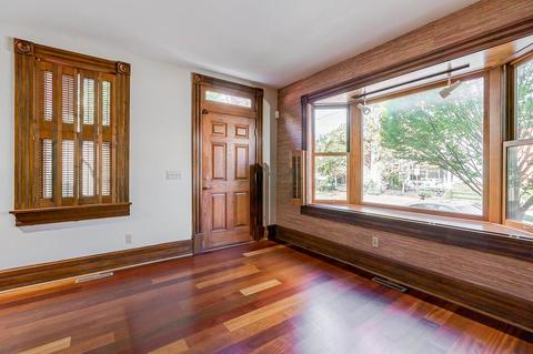 281 E Sycamore St, Columbus, OH 43206 photo 3