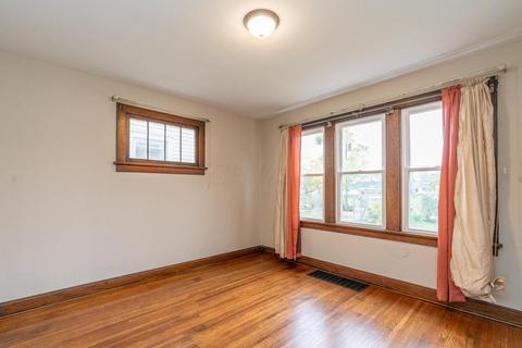 825 E 5th Ave, Columbus, OH 43201 photo 15