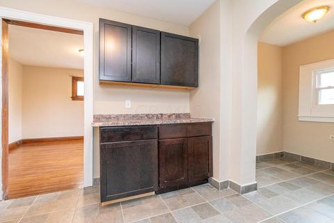 825 E 5th Ave, Columbus, OH 43201 photo 21