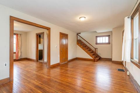 825 E 5th Ave, Columbus, OH 43201 photo 14