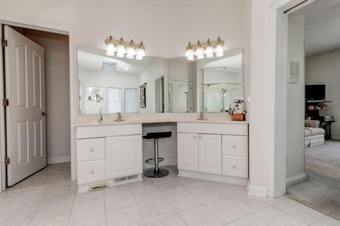 241 Waters Edge Dr, Hebron, OH 43025 photo 15