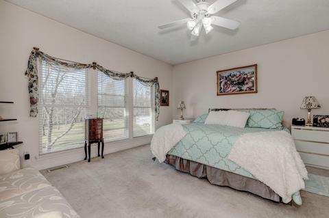 241 Waters Edge Dr, Hebron, OH 43025 photo 17