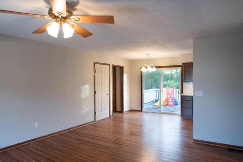 129 Rustic Drive Dr, Circleville, OH 43113 photo 10