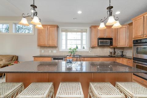 8099 Summerhouse Dr E, Dublin, OH 43016 photo 24