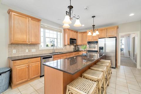 8099 Summerhouse Dr E, Dublin, OH 43016 photo 18