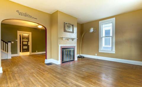 352 E 5th Ave, Lancaster, OH 43130 photo 8