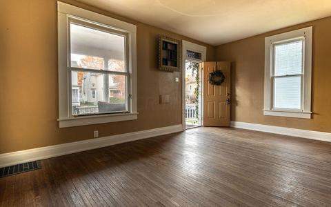 352 E 5th Ave, Lancaster, OH 43130 photo 10