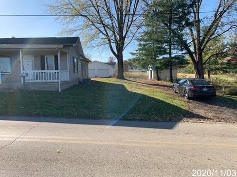 8073 Stout Rd, Circleville, OH 43113 photo 3