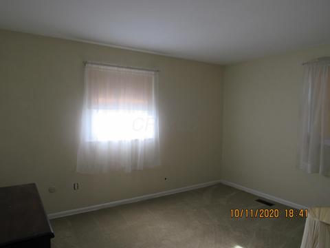 2000 Chippewa Dr, Circleville, OH 43113 photo 7