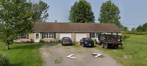 1361 Perry Rd, Jefferson, OH 44047 photo 1