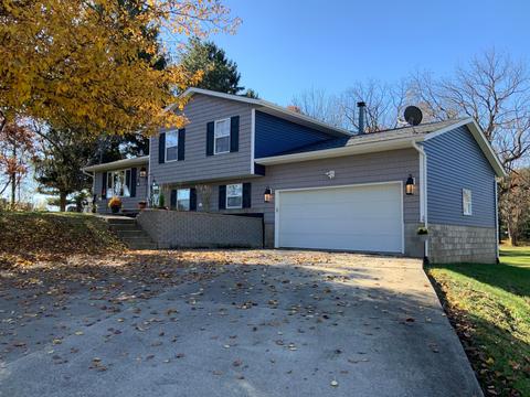 623 Hoffman Dr, Lancaster, OH 43130 photo 2