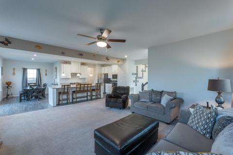 831 Wallace Dr, Delaware, OH 43015 photo 4