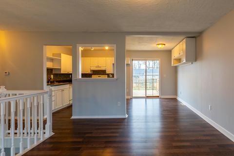 5000 Root St, Columbus, OH 43207 photo 6