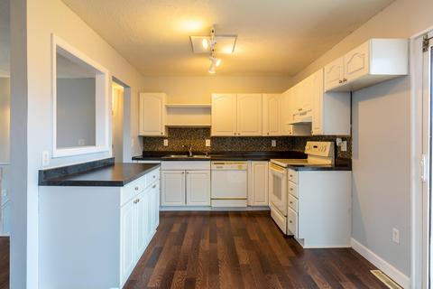 5000 Root St, Columbus, OH 43207 photo 8