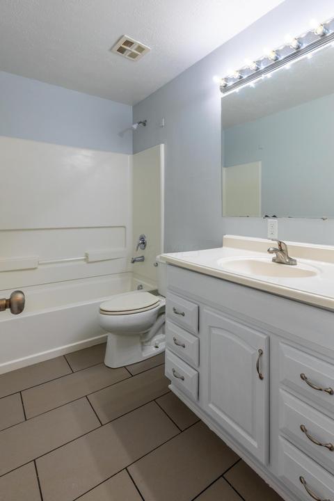 5000 Root St, Columbus, OH 43207 photo 13