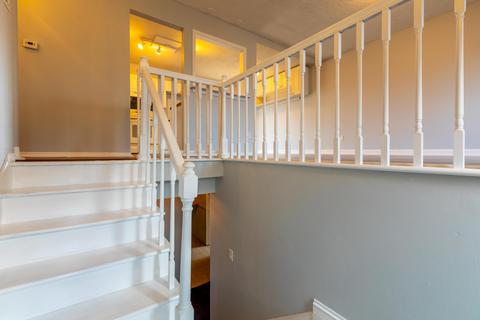 5000 Root St, Columbus, OH 43207 photo 3