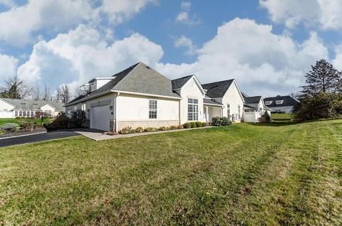 6011 Eiger Dr, Columbus, OH 43213 photo 2