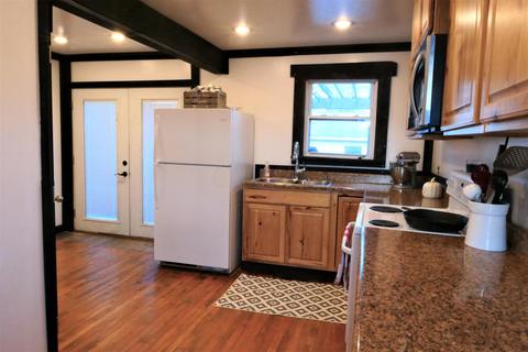 433 E Central Ave, Delaware, OH 43015 photo 8