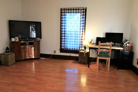 433 E Central Ave, Delaware, OH 43015 photo 17