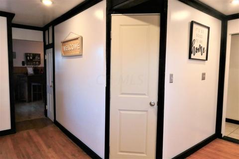 433 E Central Ave, Delaware, OH 43015 photo 9