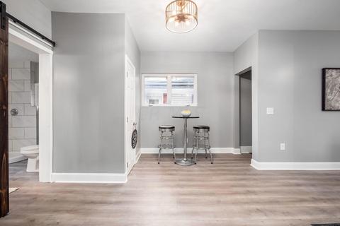 604 E Mithoff St, Columbus, OH 43206 photo 17