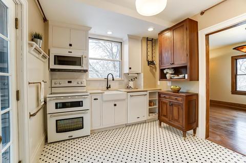 51 E Weber Rd, Columbus, OH 43202 photo 7