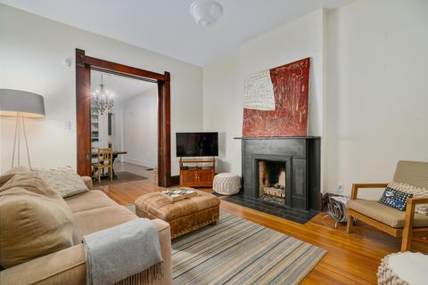 149 E 1st Ave, Columbus, OH 43201 photo 5