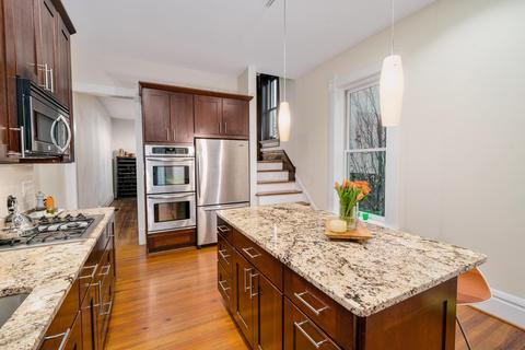 149 E 1st Ave, Columbus, OH 43201 photo 17
