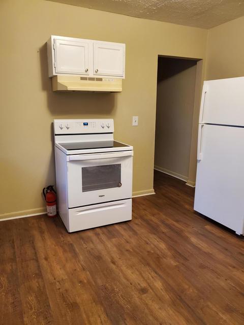 205 E Central Ave, Delaware, OH 43015 photo 8