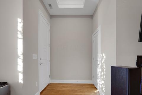 44 E 4th Ave, Columbus, OH 43201 photo 4