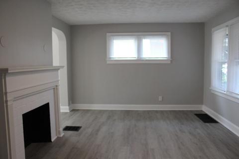 1104 Berkeley Rd, Columbus, OH 43206 photo 2