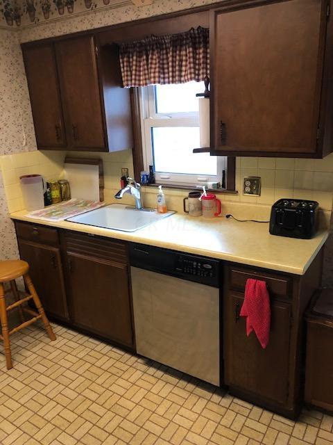 905 Atwater Ave, Circleville, OH 43113 photo 12