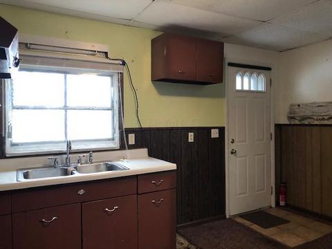 46 Pinewood Dr, Columbus, OH 43213 photo 4