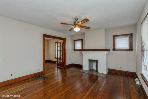 1240 E Walnut St, Lancaster, OH 43130 photo 3
