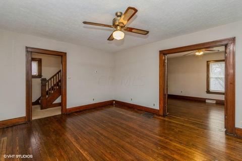 1240 E Walnut St, Lancaster, OH 43130 photo 5