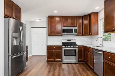 2412 Strimple Ave, Columbus, OH 43229 photo 9